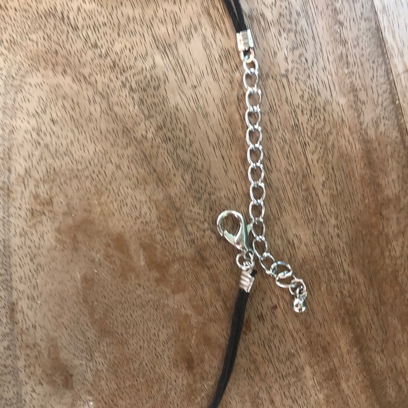 Puka shell necklace - Picture 4 of 4